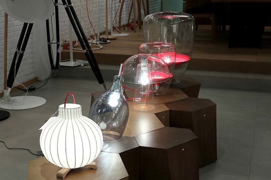 Lentera Art Lighting showroom